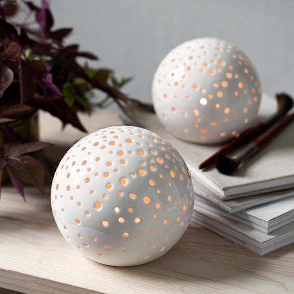 Božični svečnik iz belega kostnega porcelana Kähler Design Nobili, ⌀ 12 cm-image-1