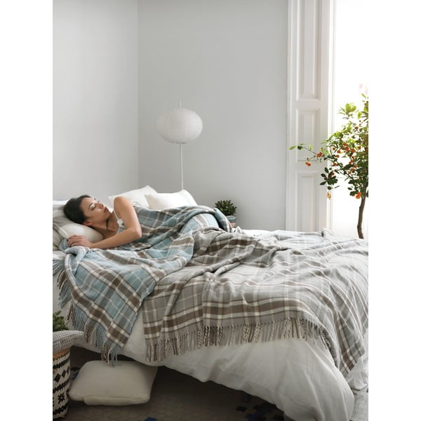 Svetlo modra pletena pletenina z bombažem Euromant Texas, 140 x 160 cm-image-2