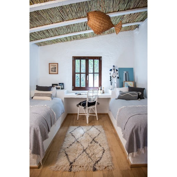 Kremno bela pralna ročno tkana volnena preproga 80x140 cm Berber Soul – Lorena Canals-image-1