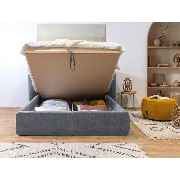 Svetlo siva oblazinjena zakonska postelja s prostorom za shranjevanje in letvenim dnom 160x200 cm Louise - Bobochic Paris-image-4