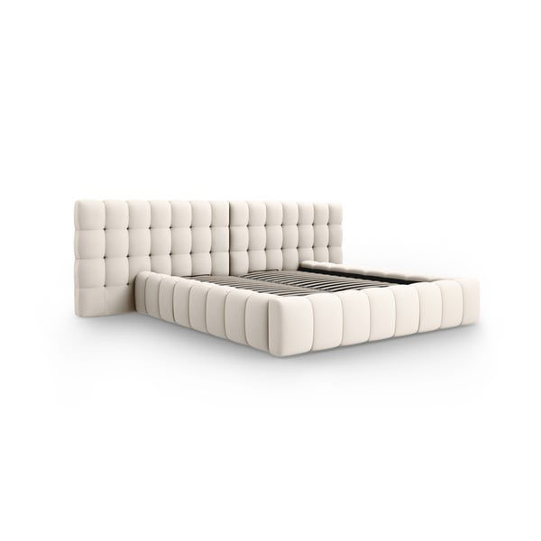 Kremno bela oblazinjena zakonska postelja s prostorom za shranjevanje z letvenim dnom 180x200 cm Mamaia – Micadoni Home