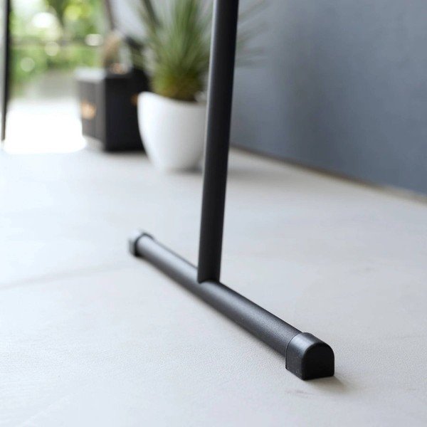 Črn kovinski stenski obešalnik 38,5 cm Tower – YAMAZAKI-image-4