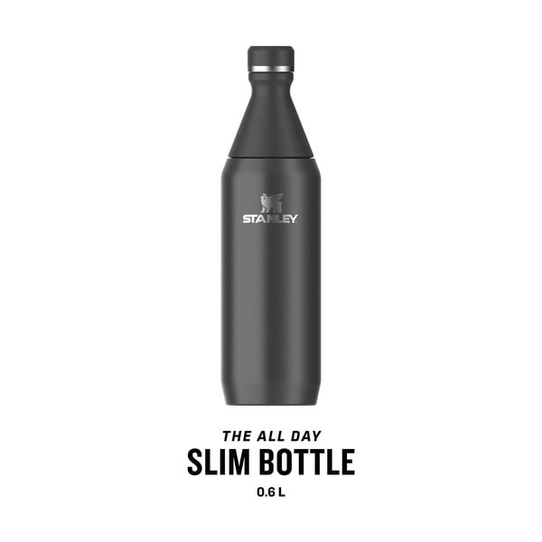 Črna termovka iz nerjavečega jekla 600 ml All Day Slim Bottle Black – Stanley-image-3