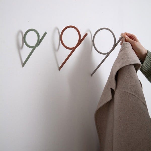 Sivorjav jeklen stenski obešalnik Tuba S – Spinder Design-image-1