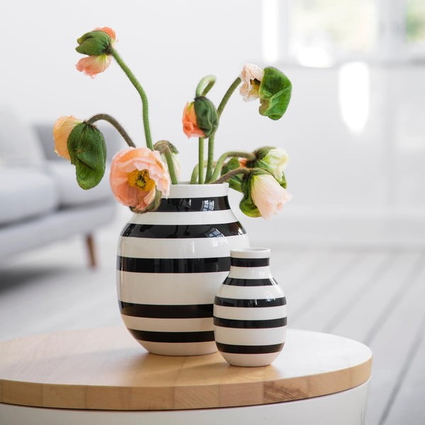 Črno-bela keramična vaza Kähler Design Omaggio, višina 12,5 cm-image-1