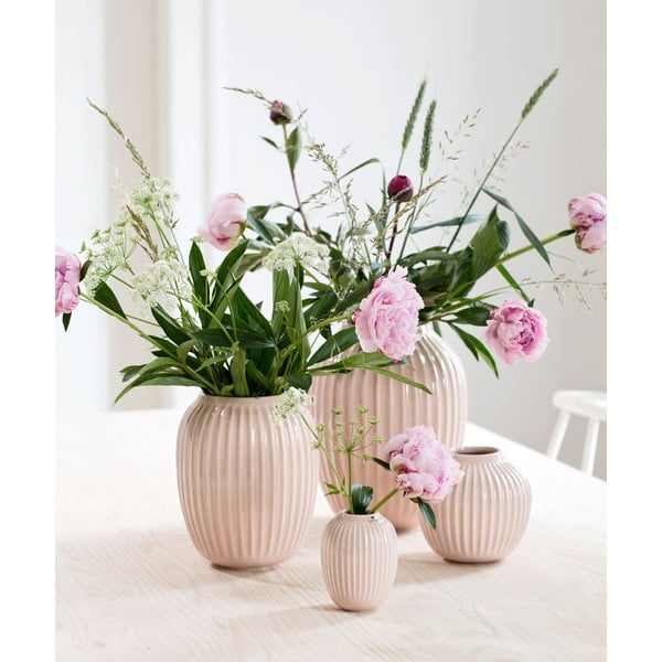 Svetlo rožnata keramična vaza Kähler Design Hammershoi, višina 10 cm-image-1
