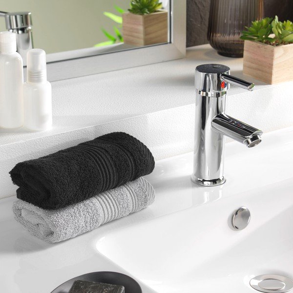 Črna frotirna bombažna brisača 30x50 cm Tendresse – douceur d'intérieur-image-1