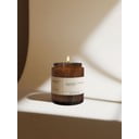 Dišeča sveča iz sojinega voska čas gorenja 40 h #32 Bergamot, Coconut, Vanilla – Perfumed Prague