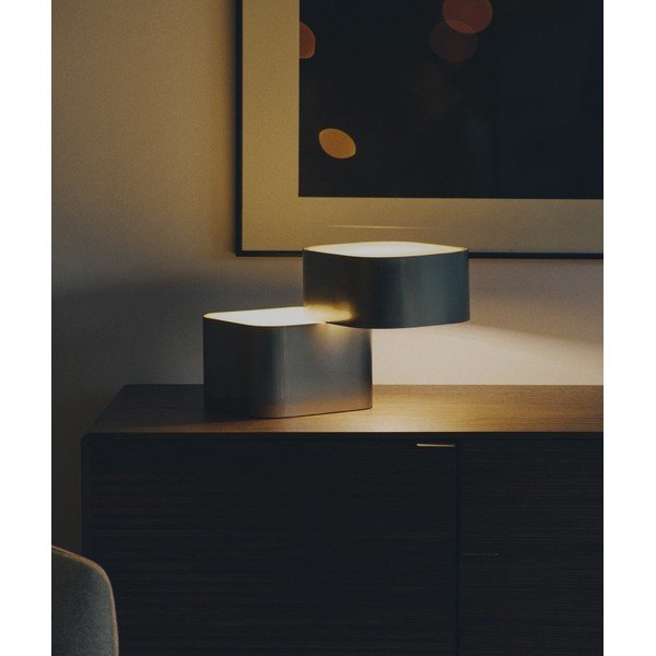 Siva kovinska namizna svetilka (višina 23 cm) Tandan – Kave Home-image-1