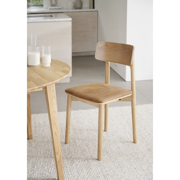 Jedilni stoli iz umetnega usnja v konjak rjavi in naravni barvi v kompletu 2 ks Wolcott – Rowico-image-1