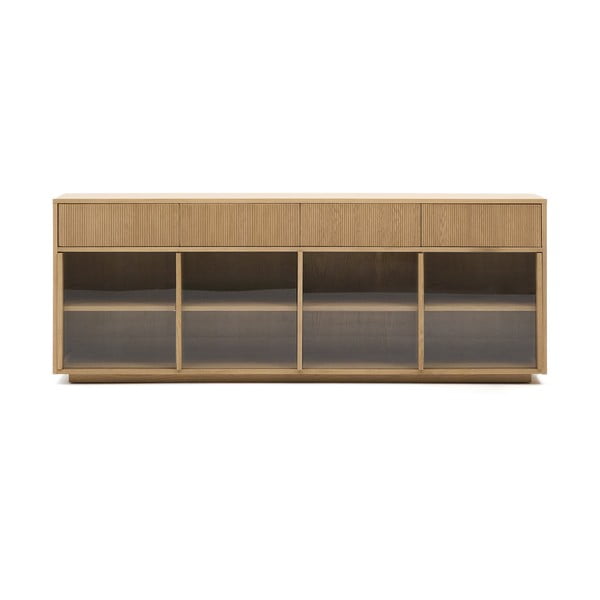 Vitrina v hrastovem dekorju z drsnimi vrati v naravni barvi 200x80x40 cm Helvine – Kave Home