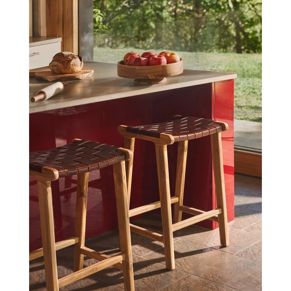 Barsko stol iz umetnega usnja v naravni barvi (višina sedeža 67 cm) Calixta – Kave Home-image-1