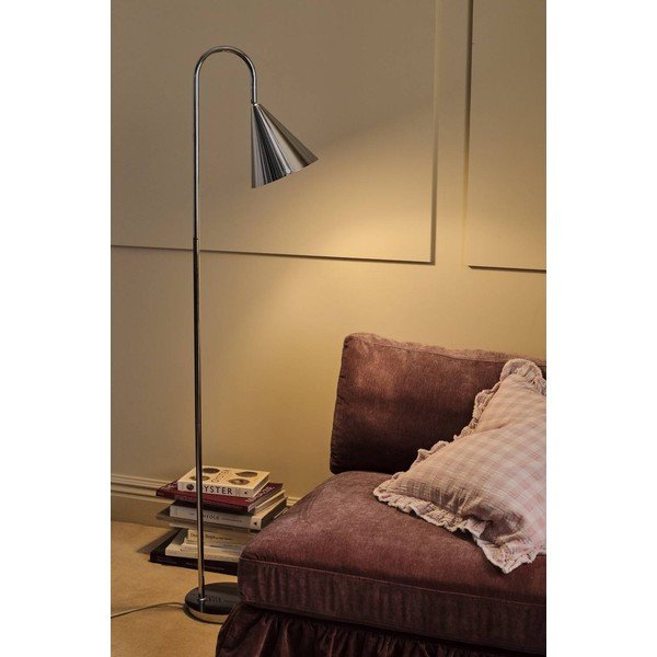 Kovinska stoječa svetilka z upogljivo konstrukcijo v sijajno srebrni barvi (višina 145 cm) Liam – Ellos Home-image-1