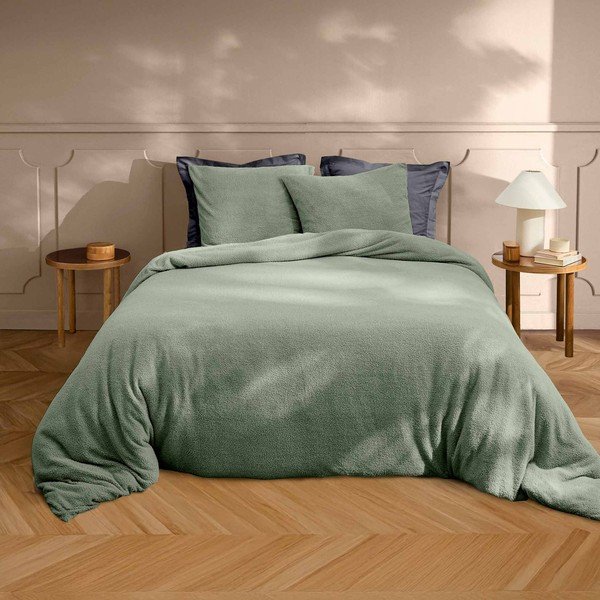 Zelena podaljšana posteljnina za zakonsko posteljo iz mikropliša 240x220 cm Helena – douceur d'intérieur-image-1