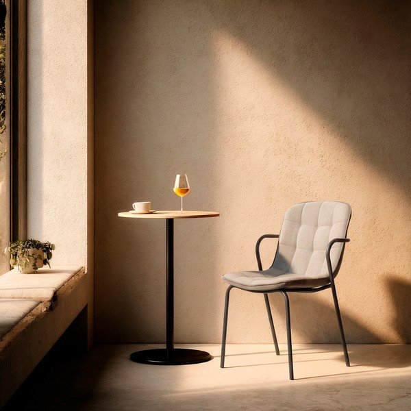 Svetlo siv oblazinjen jedilni stol z nasloni za roke Angie – Marckeric-image-1