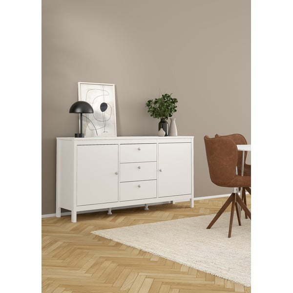 Bela nizka komoda 151x80 cm Madrid – Tvilum-image-1