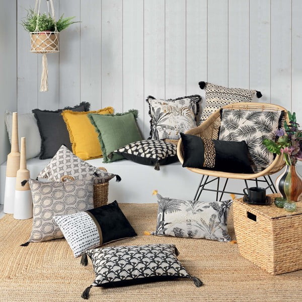 Okrasna blazina 45x45 cm Vanina – douceur d'intérieur-image-1