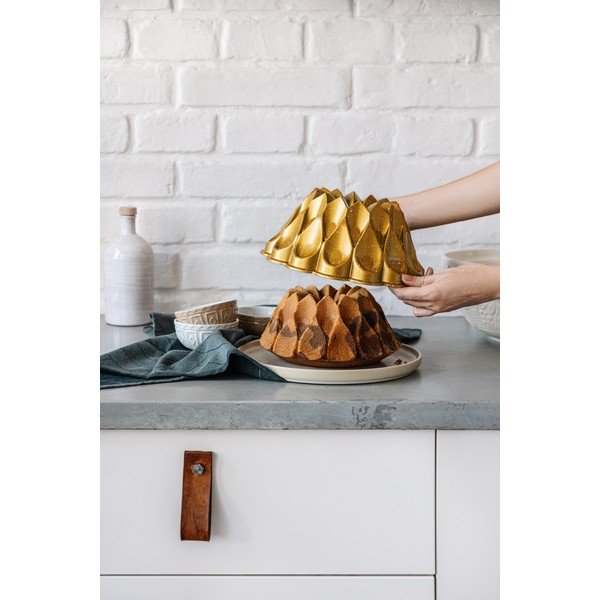 Zlat model za peko iz litega aluminija Bonami Selection Volcania-image-3