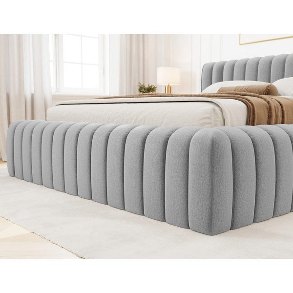 Svetlo siva oblazinjena zakonska postelja s prostorom za shranjevanje in z letvenim dnom 140x200 cm Carilla – ELTAP-image-3