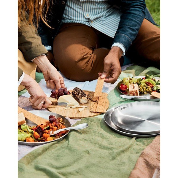 Krožniki iz nerjavečega jekla v srebrni barvi v kompletu 4 ks ø 25,5 cm – Black + Blum-image-3