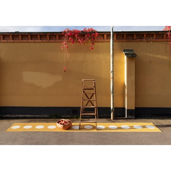 Oker rumena notranja in zunanja preproga 70x90 cm Vera Ochre – Pappelina-image-3