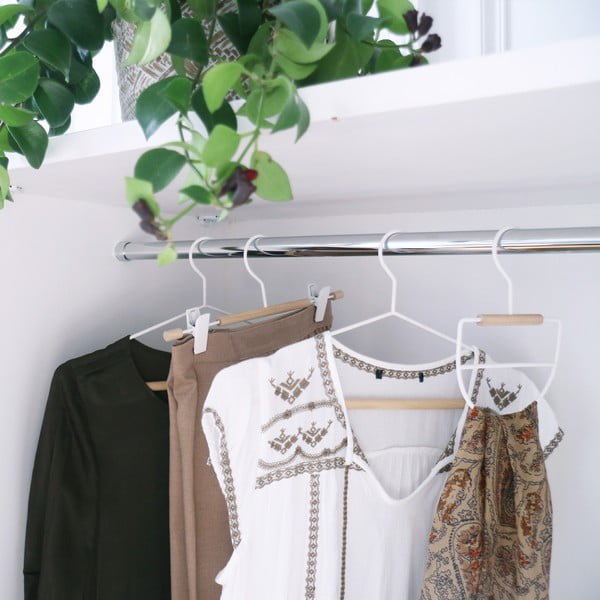 Komplet 2 beliih obešalnikov za oblačila z lesenim detajlom Compactor Frosted-image-1
