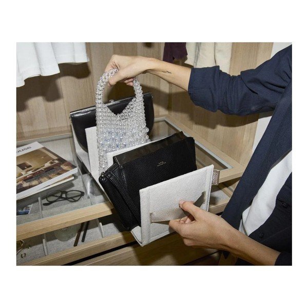 Tekstilni organizator za garderobo za torbice Orderly – Joseph Joseph-image-1