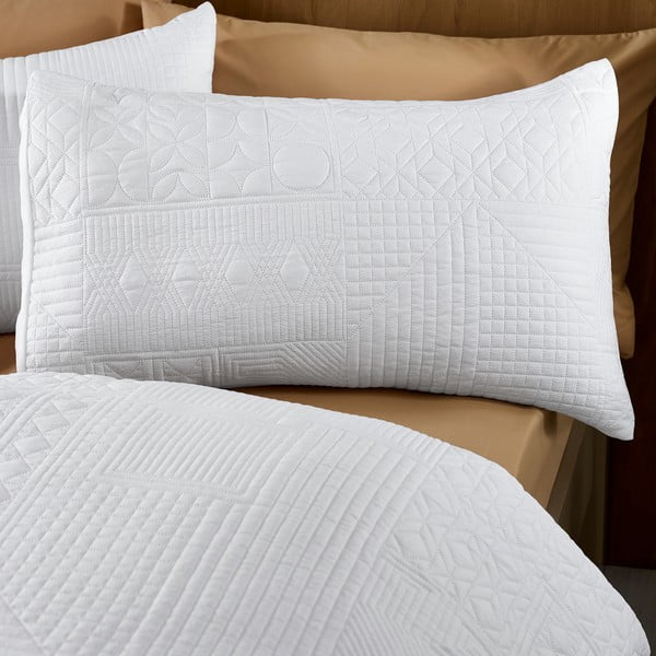 Bela podaljšana posteljnina za zakonsko posteljo 230x220 cm Folkstone Geo – Catherine Lansfield-image-2