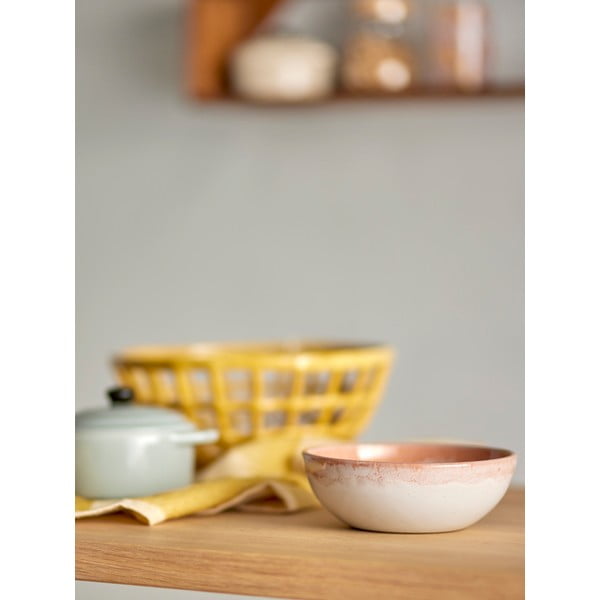 Oranžna lončena skledica 525 ml Paula – Bloomingville-image-2