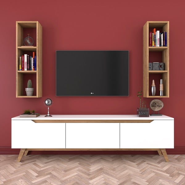 Komplet bele TV-komode in 2 stenskih polic v lesenem dekorju
