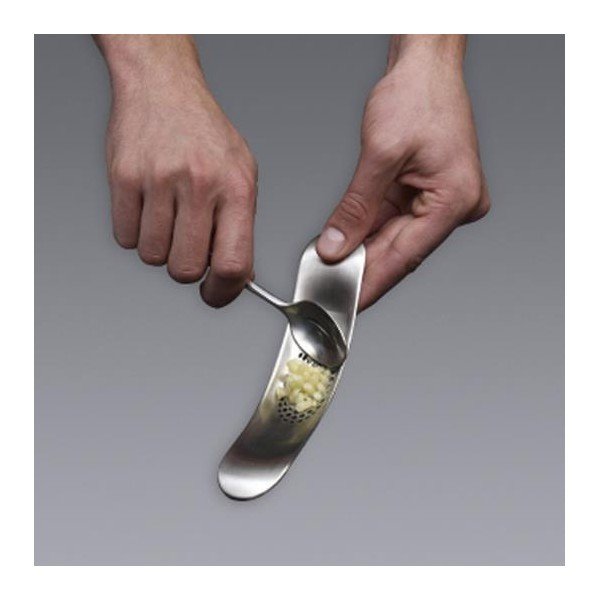 Zelen stiskalnik za česen Joseph Joseph Garlic Rocker-image-2