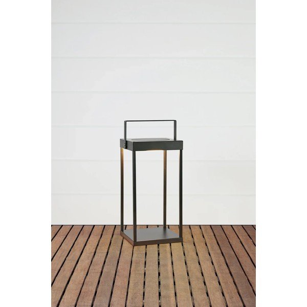 Črna zunanja solarna LED lanterna s polnjenjem na USB (višina 42 cm) Pure – Markslöjd-image-4