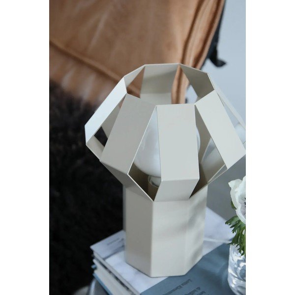 Bež kovinska namizna svetilka s kovinskim senčilom (višina 27 cm) Octa – Markslöjd-image-2