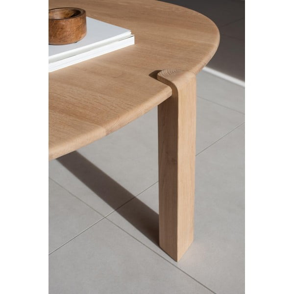 Okrogla klubska mizica iz masivnega hrasta v naravni barvi ø 100 cm Kulin – Gazzda-image-2