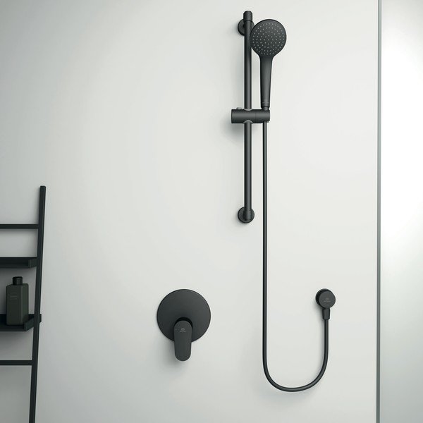 Mat črna kovinska tuš garnitura Silk Black – Ideal Standard-image-1