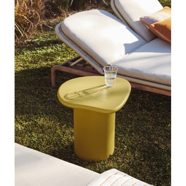 Betonska vrtna mizica 47x48 cm Macarella – Kave Home-image-2