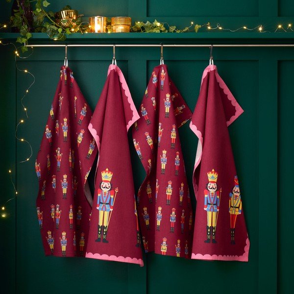 Bombažne kuhinjske krpe v kompletu 4 ks z božičnim motivom 70x50 cm Christmas Nutcracker – Catherine Lansfield-image-1