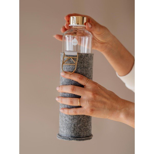 Steklenička iz borosilikatnega stekla z ovitkom iz filca Equa Mismatch Gold, 750 ml-image-1