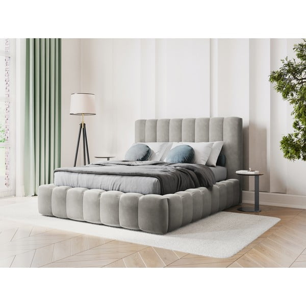 Svetlo siva oblazinjena zakonska postelja s prostorom za shranjevanje z letvenim dnom 180x200 cm Kelp - Micadoni Home-image-1