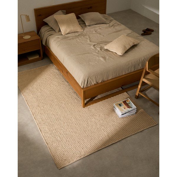 Kremno bela ročno tkana preproga iz mešanice bombaža 160x230 cm Mascarell – Kave Home-image-2