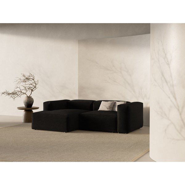 Črna kotna sedežna garnitura (levi kot/z ležalnikom) Bergamo – Cosmopolitan Design-image-1