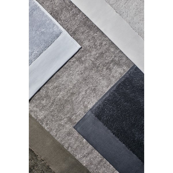 Svetlo siva bombažna kopalna brisača Blomus, 70 x 140 cm-image-2