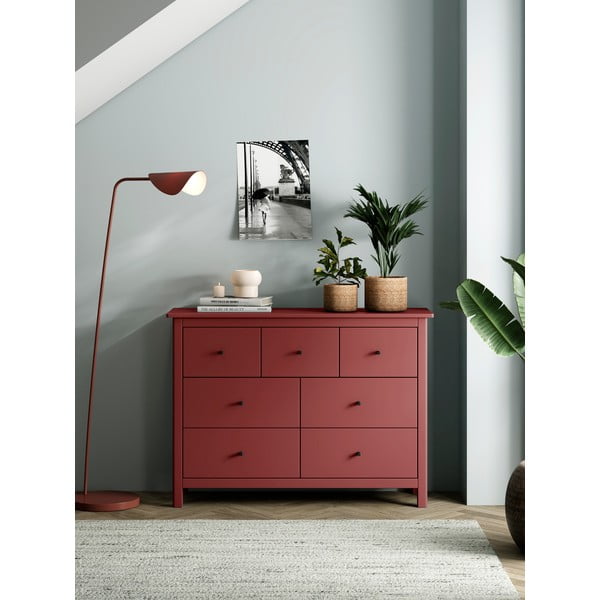 Rdeča nizka komoda iz masivnega bora 110x80 cm Misti – Marckeric-image-1