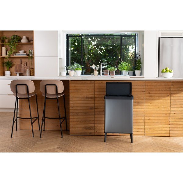 Moder koš za smeti na dotik iz reciklirane plastike 54 l Verto High – Curver-image-3