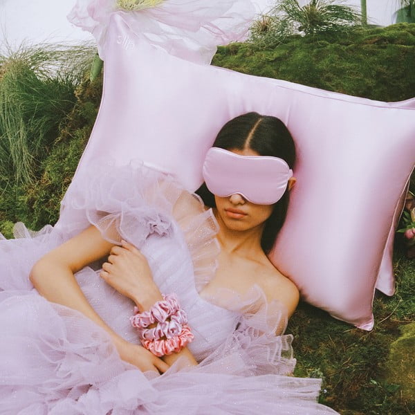 Svilena prevleka za vzglavnik 51x76 cm Wildflower – slip-image-1