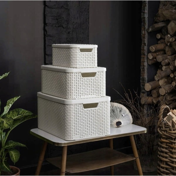 Kremno bela plastična škatla za shranjevanje s pokrovom 20x29x14 cm Style – Curver-image-1