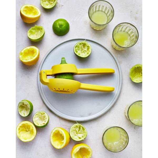 Rumeno-zelen ročni sokovnik Joseph Joseph JuiceMax-image-1