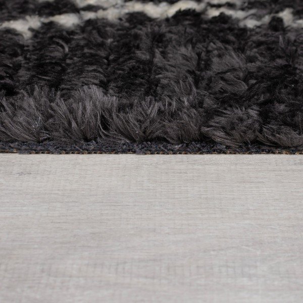 Črna preproga 160x230 cm Aisha – Flair Rugs-image-3