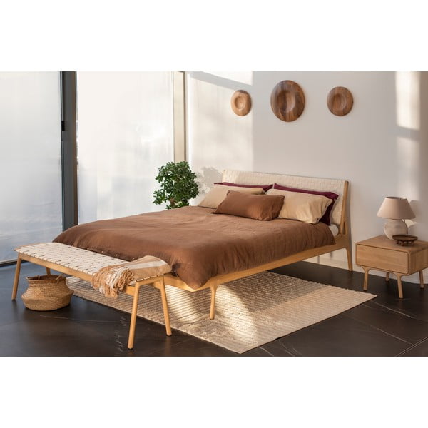 Postelja iz masivnega lesa z belim vzglavjem Gazzda Fawn, 160 x 200 cm-image-1