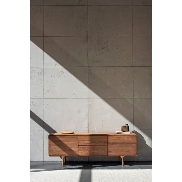 Rjava TV omarica iz masivnega oreha 180x65x45 cm Fawn – Gazzda-image-1